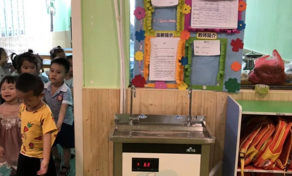 幼兒園凈水器、幼兒園凈水系統(tǒng)